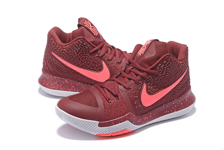 Kyrie Irving 3-024