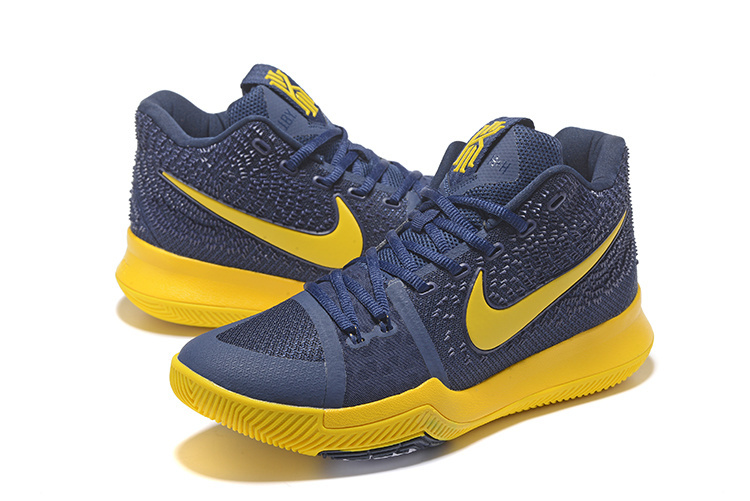 Kyrie Irving 3-025