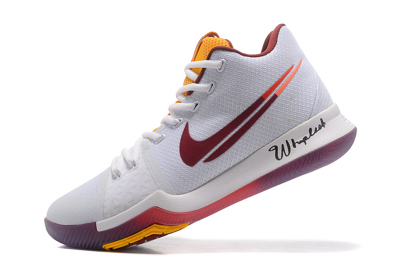 Kyrie Irving 3-044