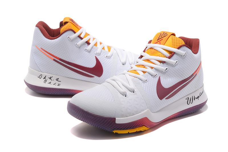 Kyrie Irving 3-044