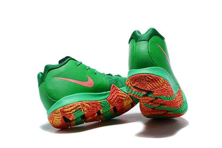 Kyrie Irving 4-060