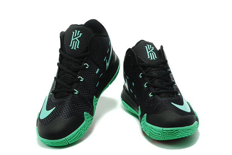 Kyrie Irving 4-073