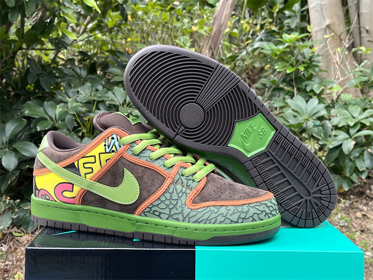 Authentic Nike SB Dunk Low Premium “DE LA SOUL”