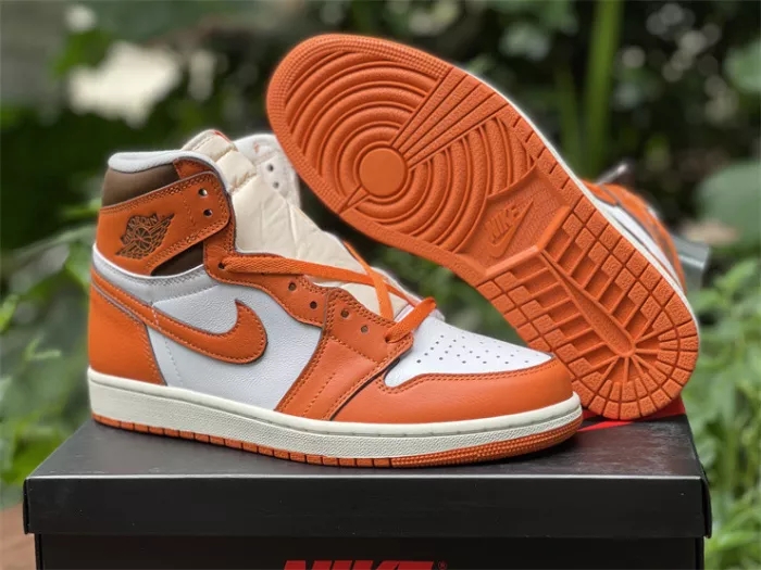 Air Jordan 1 High OG WMNS “Starfish”