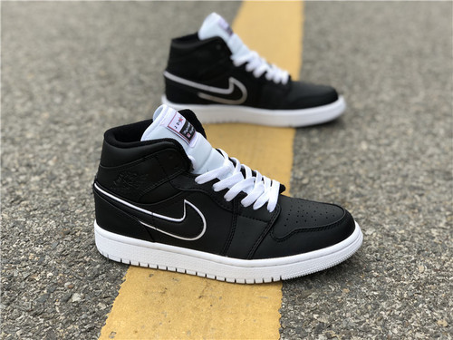 Authentic Air Jordan 1 Mid black white