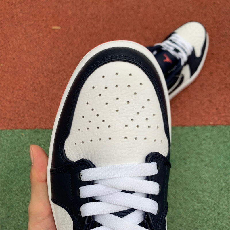 Air Jordan 1 Low-003