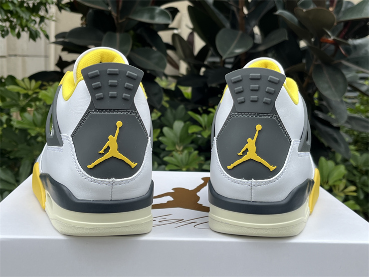 Authentic Air Jordan 4 “Vivid Sulfur”