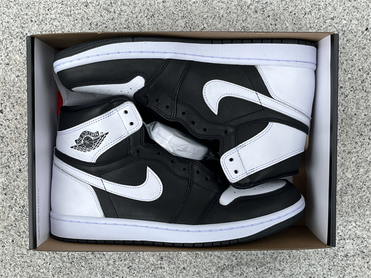 Authentic Air Jordan 1 High OG “Reverse Panda”