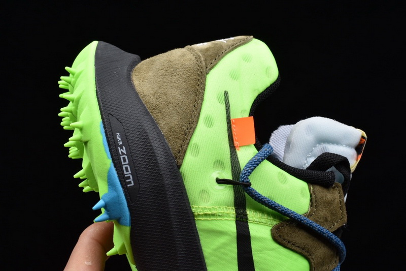 Off- White x Nike Zoom Terra Kiger 5 