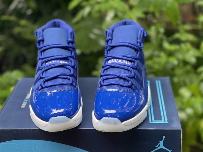 Authentic Air Jordan 11 Midnight Blue