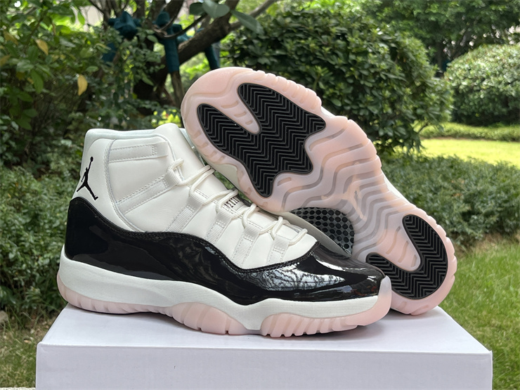 Authentic  Air Jordan 11 WMNS “Neapolitan”