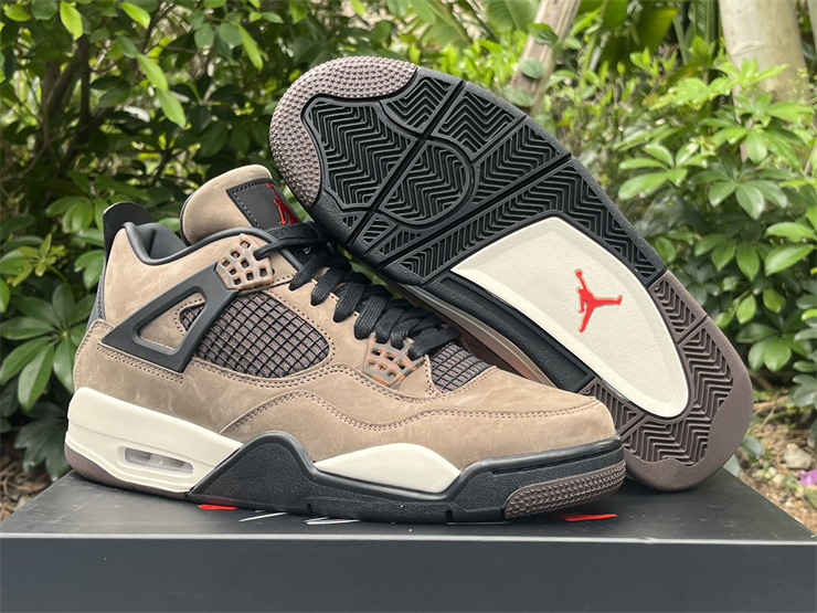 Authentic Travis Scott x Air Jordan 4 Retro Brown