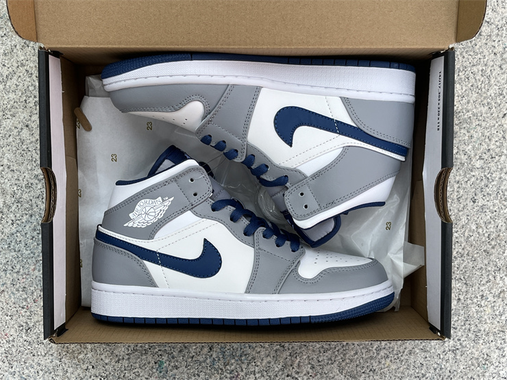 Authentic Air Jordan 1 Mid “True Blue”