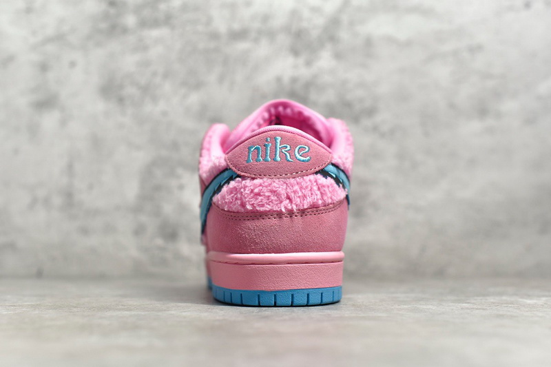 Authentic Grateful Dead x Nike SB Dunk Low “Pink Bear” 