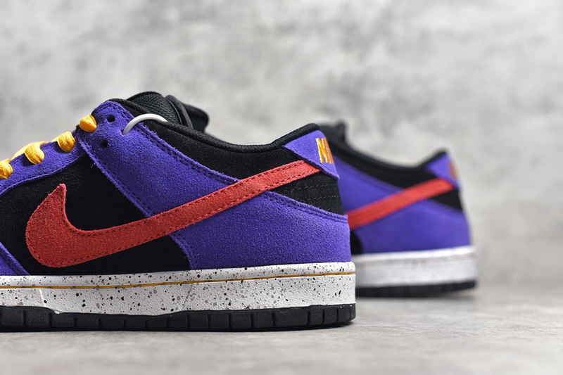 Authentic Nike SB Dunk Low “ACG”