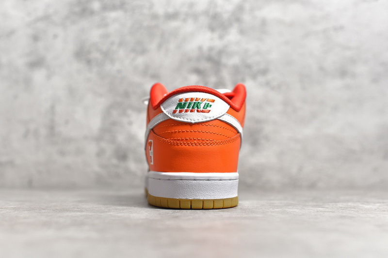 Authentic 7-Eleven x Nike SB Dunk Low