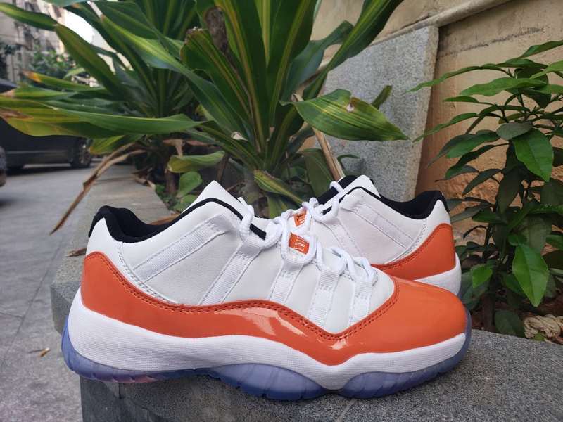 Super Max Perfect Jordan 11 Low 