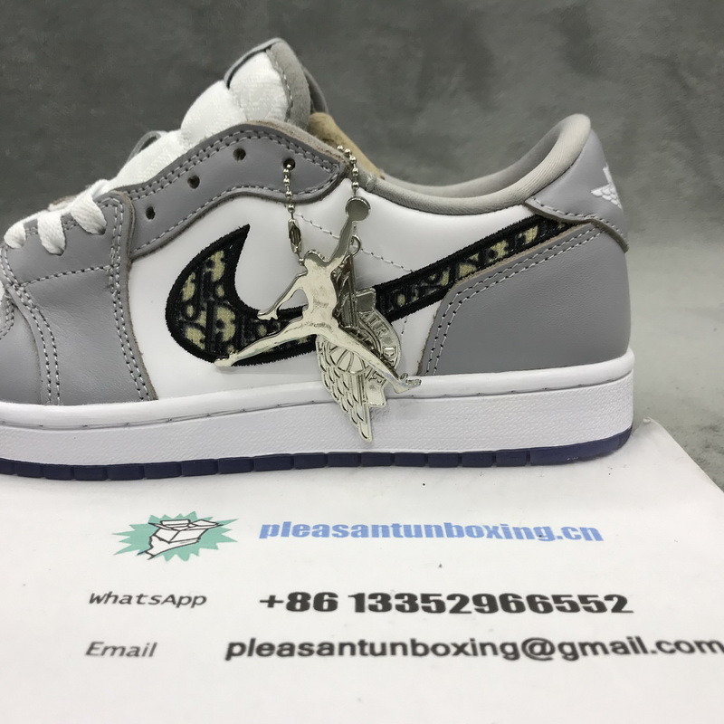 Super Max Perfect Dior x Air Jordan 1 Low