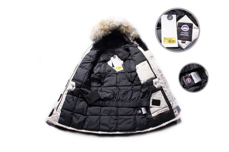 Canada Goose Down Jacket 09 With Removable Real coyote fur ruff Men-001