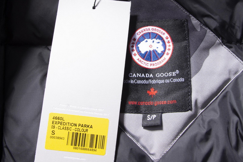 Canada Goose Down Jacket 09 With Removable Real coyote fur ruff Men-004