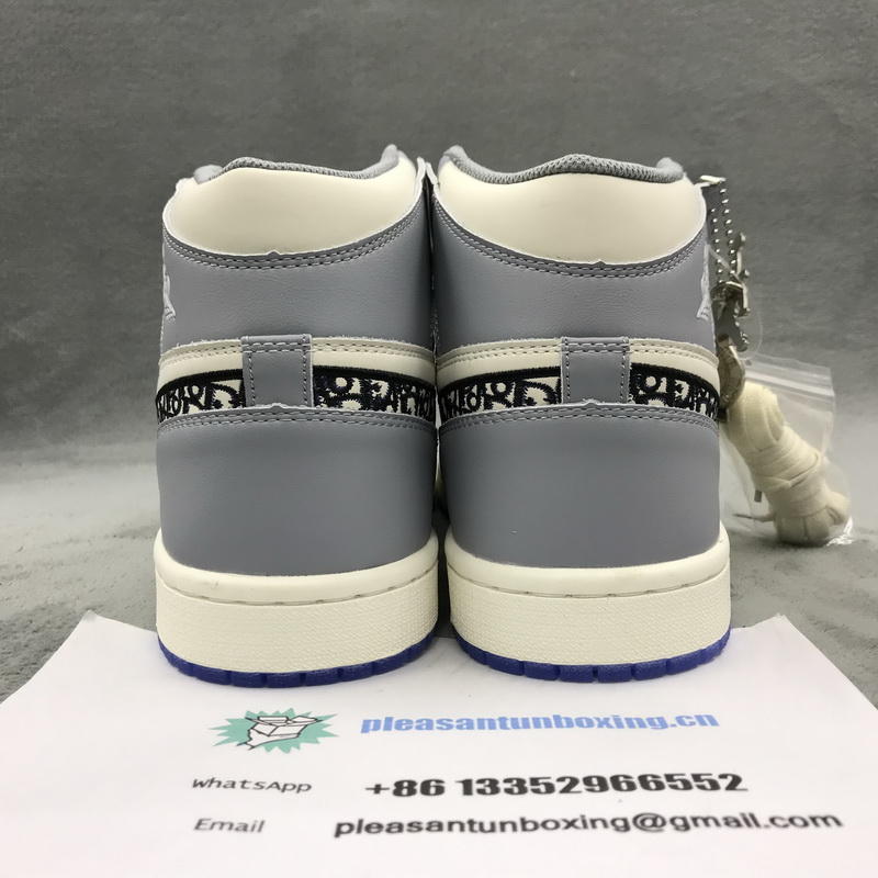 Super Max Perfect  Dior x Air Jordan 1