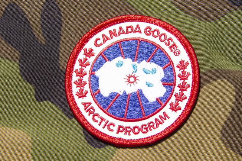 Canada Goose Down Jacket 09 With Removable Real coyote fur ruff Men-008