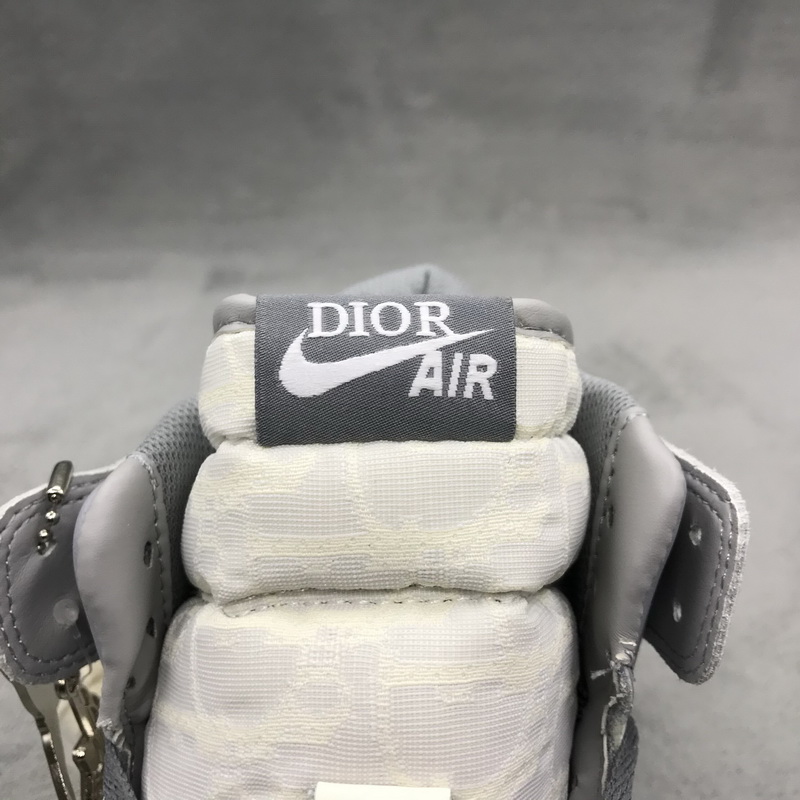 Super Max Perfect  Dior x Air Jordan 1