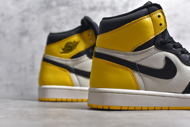 Authentic Air Jordan 1 Yellow Toe