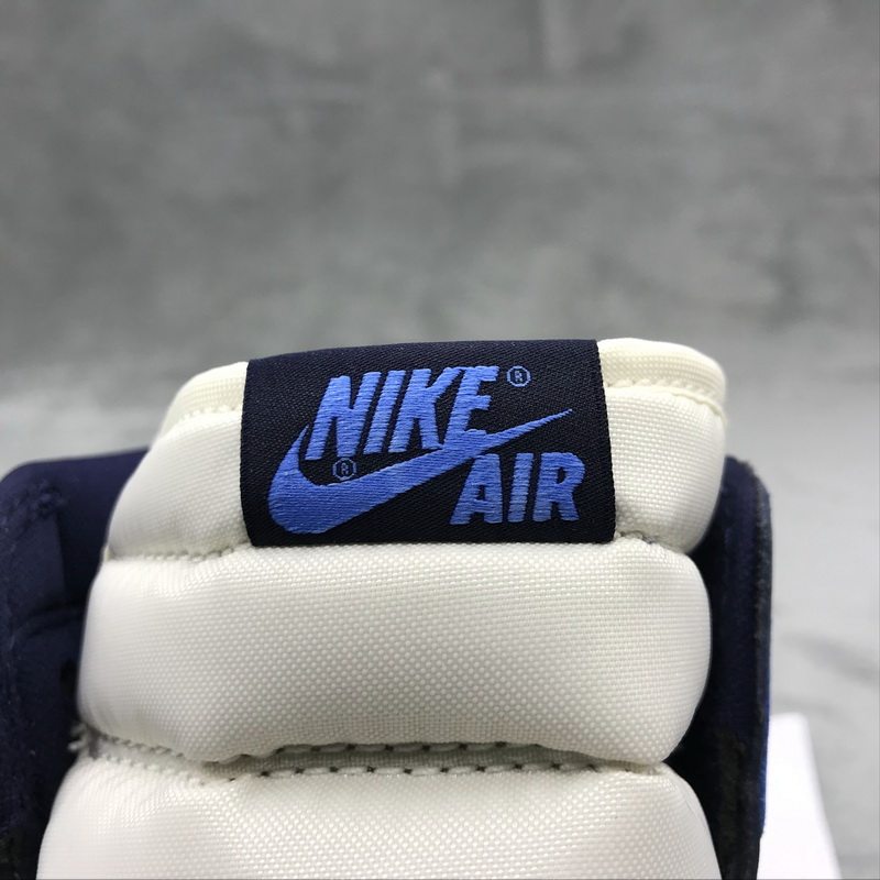 Authentic Air Jordan 1 “Obsidian” GS 