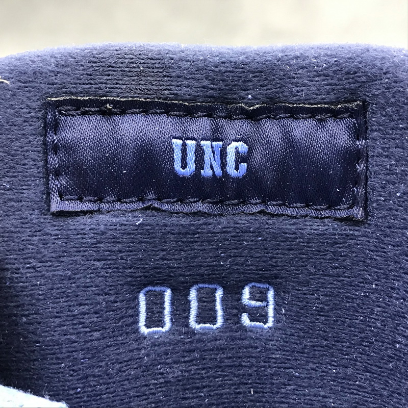 Authentic Air Jordan 4 Retro UNC PE