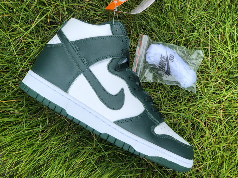 Authentic Nike Dunk High SP “Pro Green”