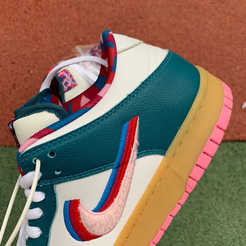 Nike SB Dunk Low x Parra