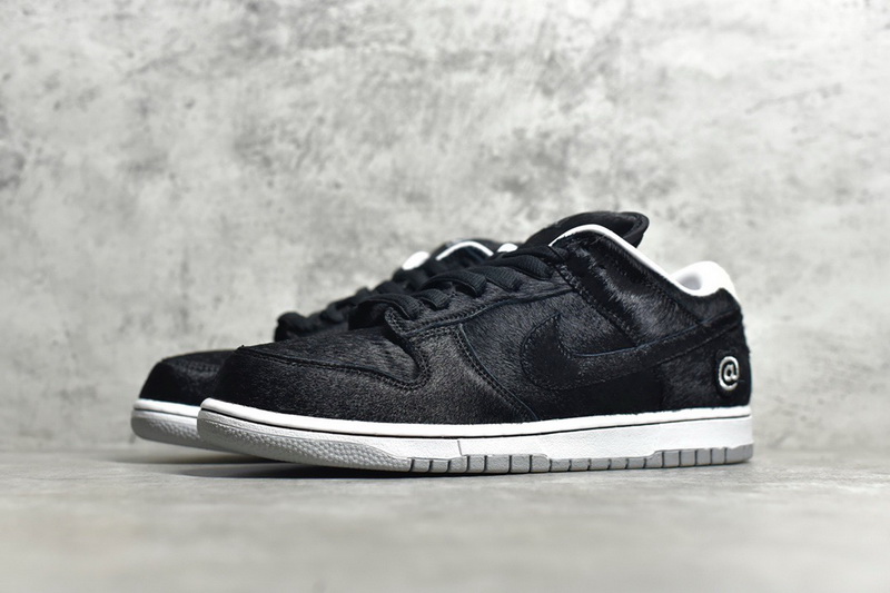 Authentic Nike SB Zoom Dunk Elite “BE@RBRICK”