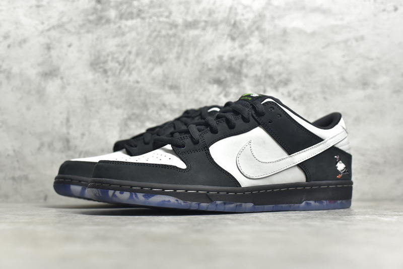 Authentic Staple x Nike Dunk SB Low Pro