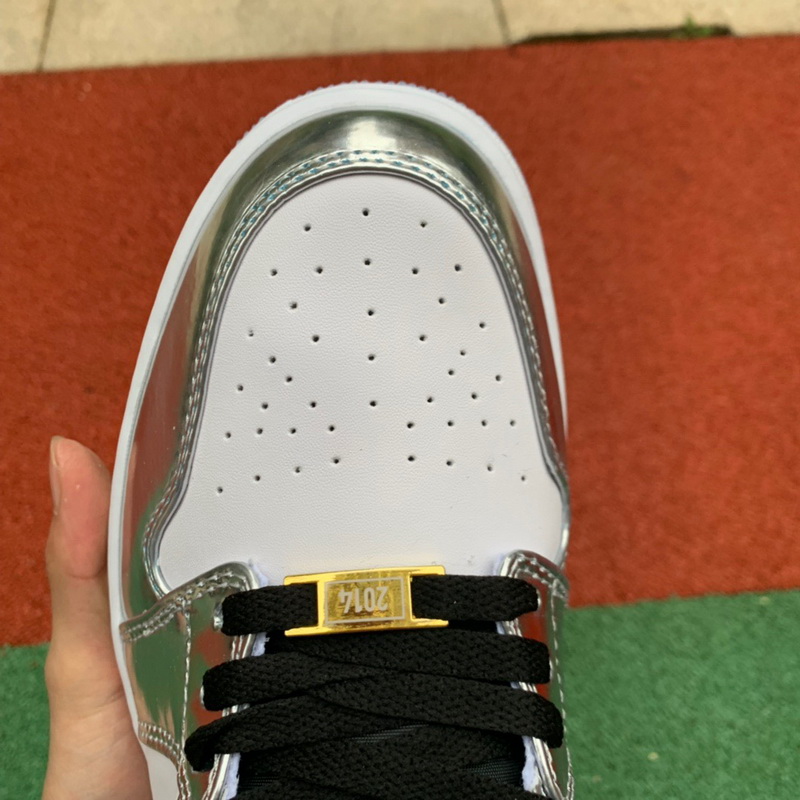 Air Jordan 1 Low-001