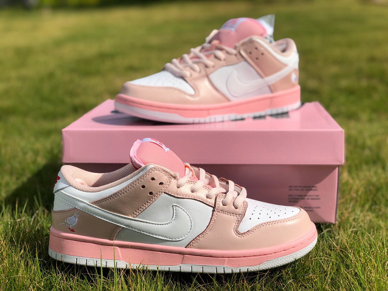 Authentic Nike SB Dunk Low Pigeon Pink