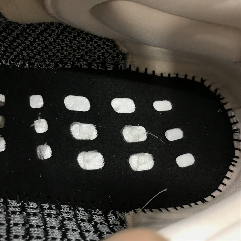 Authentic Yeezy 350 Boost V2 “Yecheil” (full reflective) 