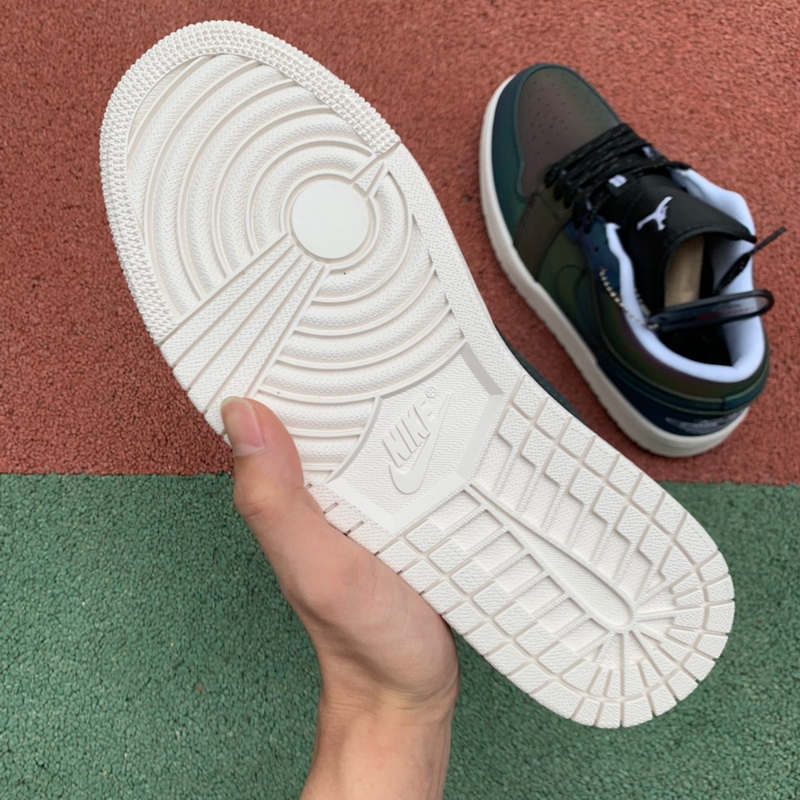 Air Jordan 1 Low GS-002