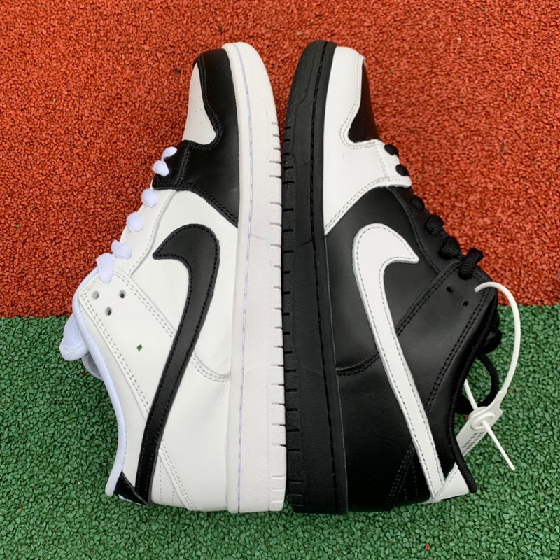 Authentic Nike Dunk SB Low 