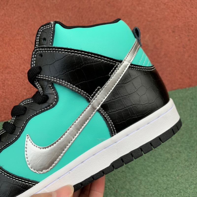 Nike SB Dunk High Diamond Tiffany