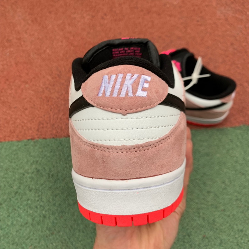 Nike SB Dunk Decon 