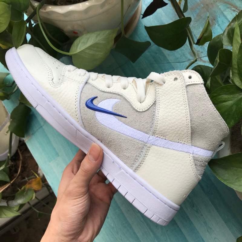 Soulland x Nike SB Dunk FRI Day Part