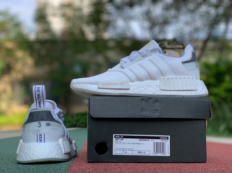 Adidas NMD R1 Boots-001