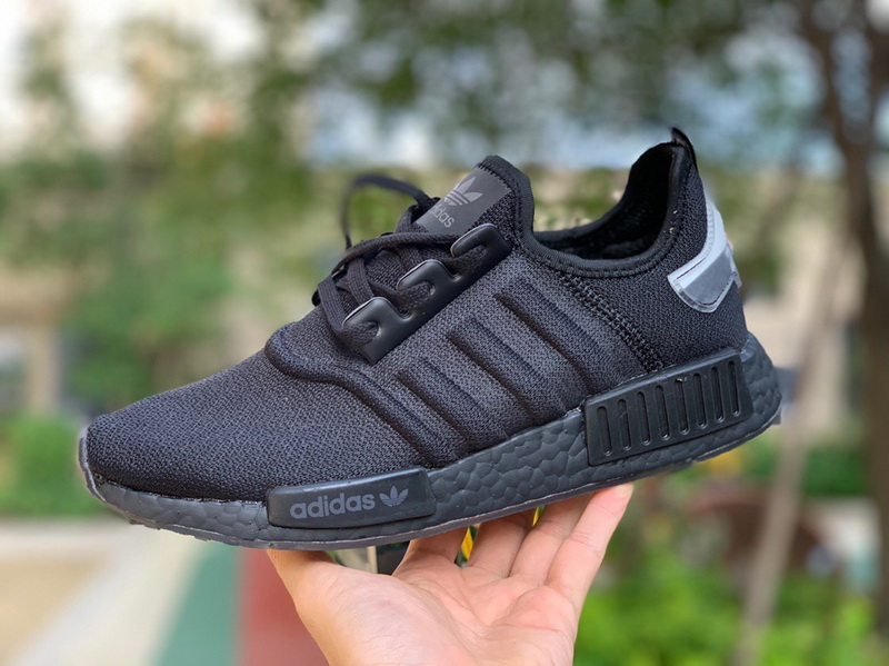 Adidas NMD R1 Boots-002