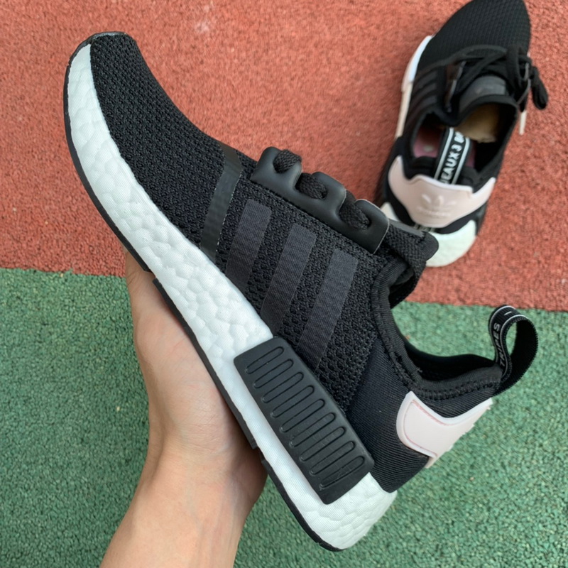 Adidas NMD R1 Boots-003