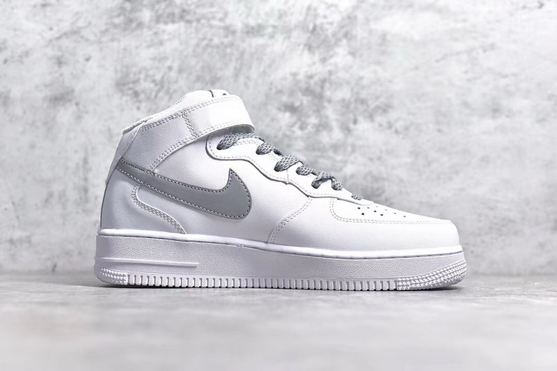 Authentic Nike Air Force 1 Mid 