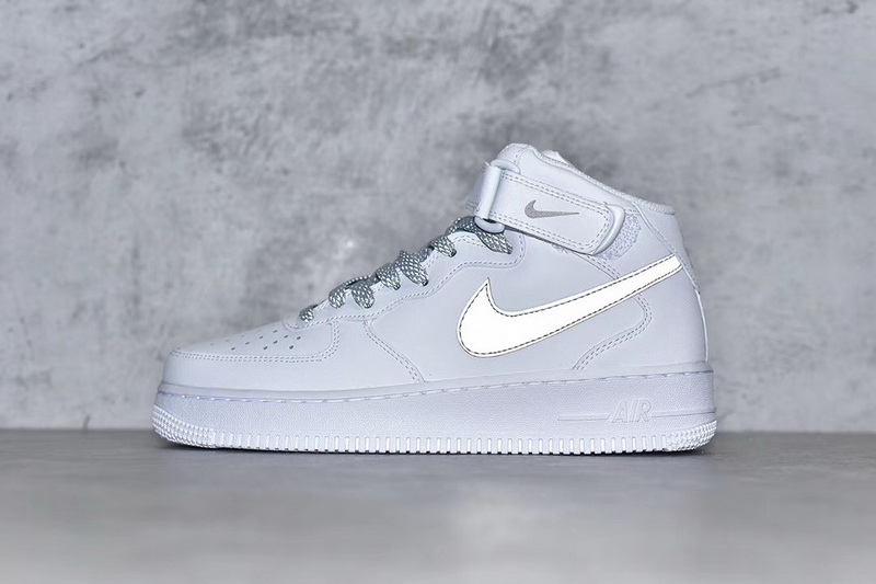 Authentic Nike Air Force 1 Mid 