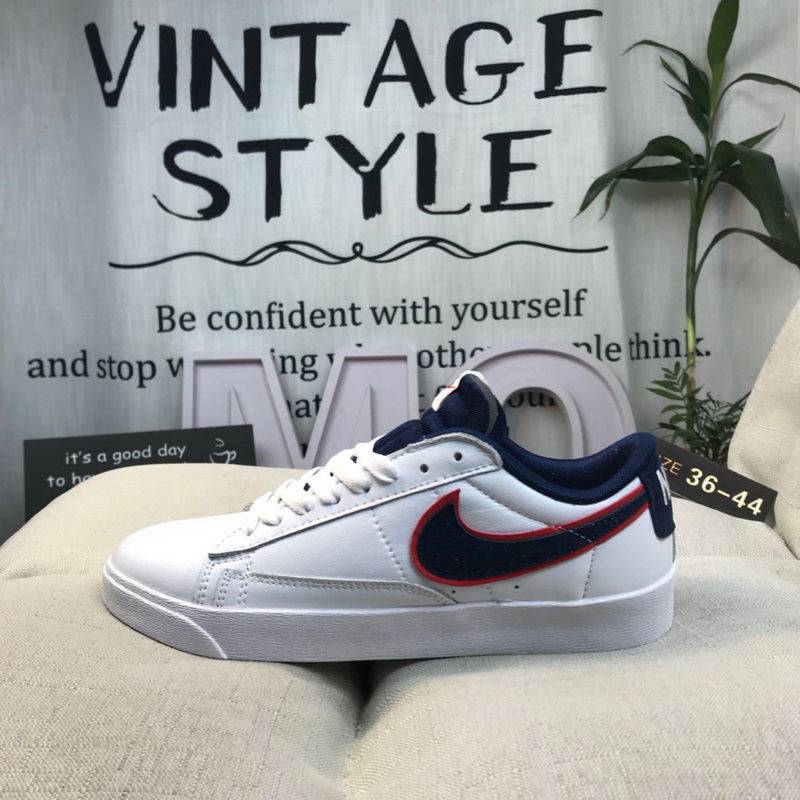 Nike Blazer Low 77 VNTG QS women shoes