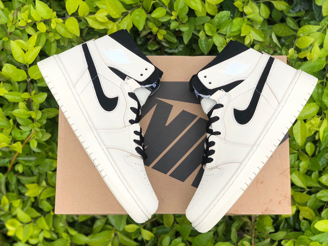 Authentic Air Jordan 1 Zoom CMFT “Summit White”