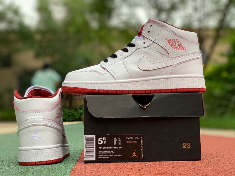 Super Max Perfect Jordan 1 Mid GS-006